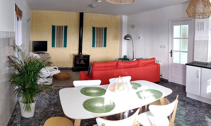 Moclin Apartment | New Leaf Cortijo Apartment. Fully equipped self catering . Sleeps 4 + 2 children