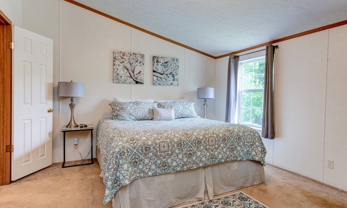 Maggie Valley House | New listing on Vrbo - Heavenly Haven With A Beautiful View!