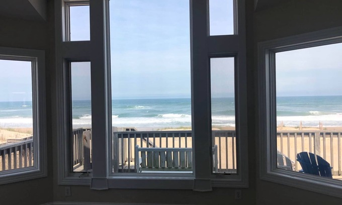 South Nags Head House | New Listing! Summer Breeze - Oceanfront 8 BR OBX/Nags Head home with Elevator!
