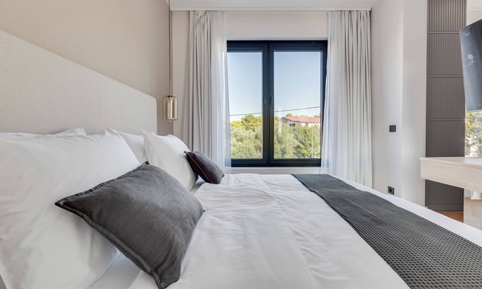Starigrad Villa | NEW Luxury villa I infinity pool