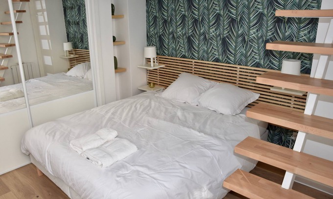 Saint-Merri House | New! Modern and cozy flat. heart of Paris! Swamp center! Halls!