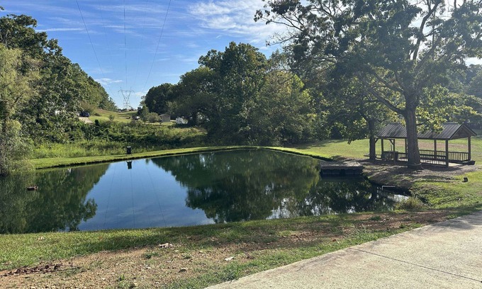 Lookout Valley Neighborhood Association House | New - Private pond stocked with fish - game room - fireplace - 2 acres to explore