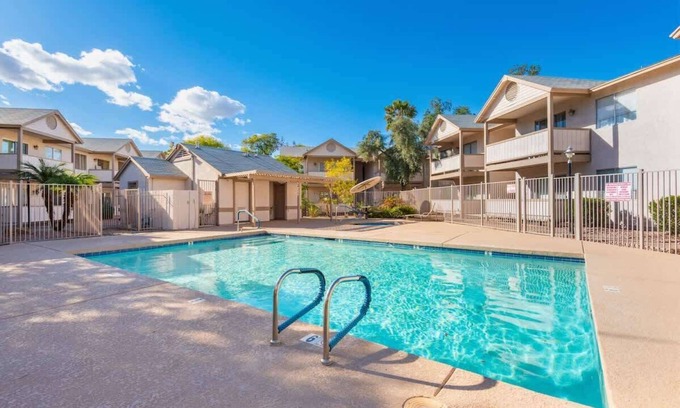 Sunset Condo | *NEW* Remodeled Tempe Pool View Condo Walk to Mill