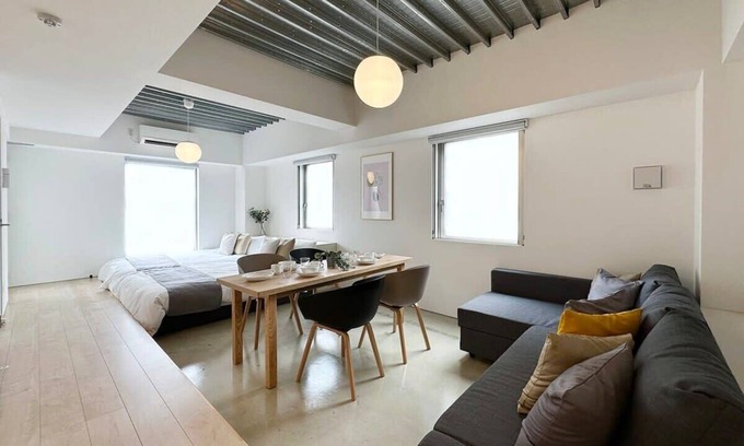 Hiroshima City Centre Apartment | New Studio Apt in the City Center for 6Ppl