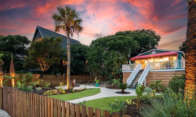 Folly Beach House | New to Rental Market, New Furnishings - Steps to beach access!