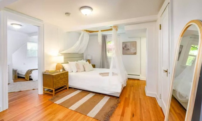 North Haven House | New! Trail-side Haven Retreat! Pet friendly