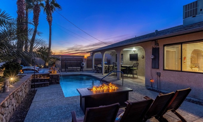 Lake Havasu City House | NEW~Walk to Lake~Pool~Boat Parking~Close to Launch Ramp~Pets~King Bed~EV