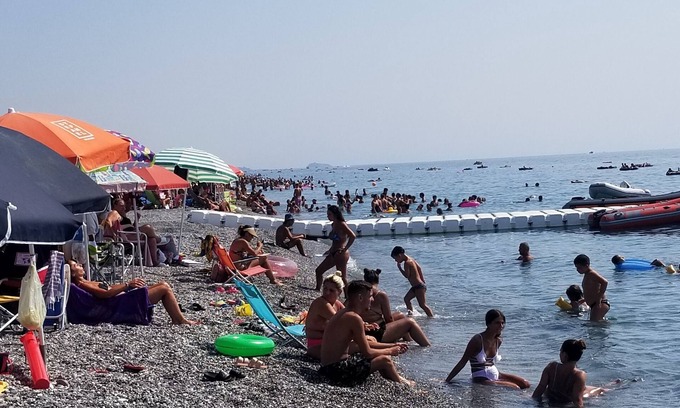 Scalea Apartment | Newer, Beautiful Scalea beach apartment