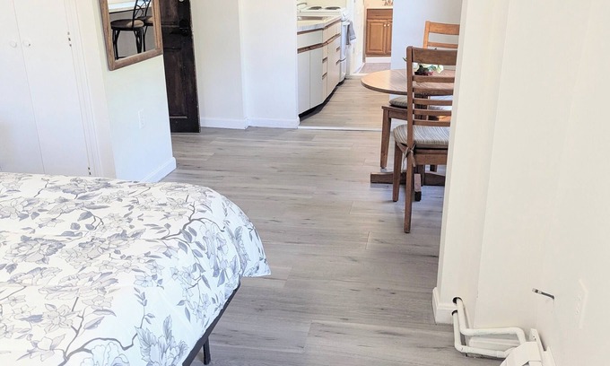 Ocean Park Apartment | Newly renovated studio,apartment with WiFi, AC in Old Orchard Beach