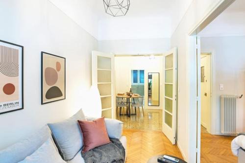 Mousio Apartment | Newly Renovated Apartment in the heart of Athens.