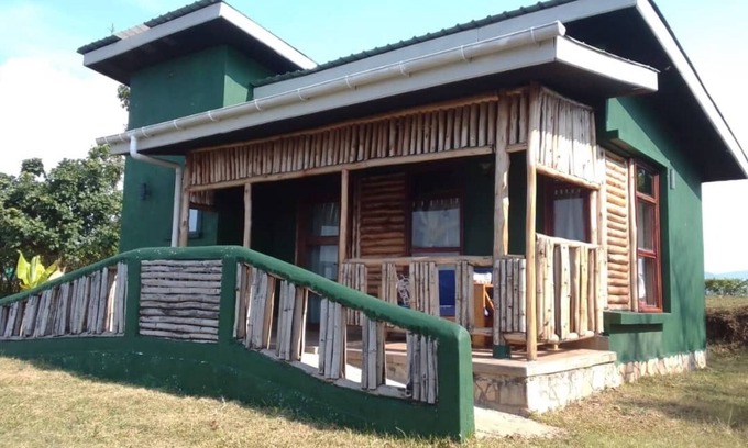 Kinkiizi Bed & Breakfast | ngirisi hill silverback lodge-bwindi