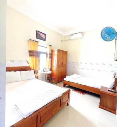 Dong Hoa House | Nhà Nghỉ An Phát