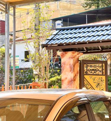 Bac Ha House | Nhà sàn Mây Trắng - Nhà sàn mới dựng còn thơm mùi gỗ