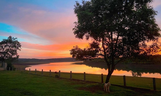 Pleiku Cabin | Nhà Yên 's 2 Bedrooms Lake Resort Hotel Homestay