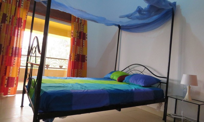 Thies Nord Villa | NIANING: VILLA ANY COMFORT 100 m from the sea