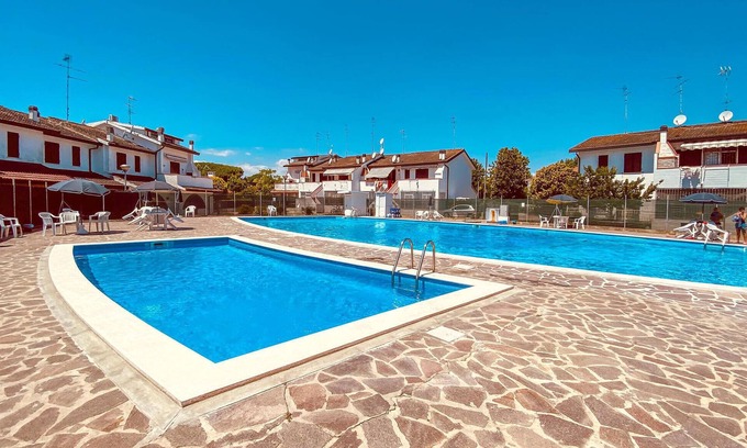 Lido di Pomposa Apartment | Nice apartment in Lido degli Scacchi FE