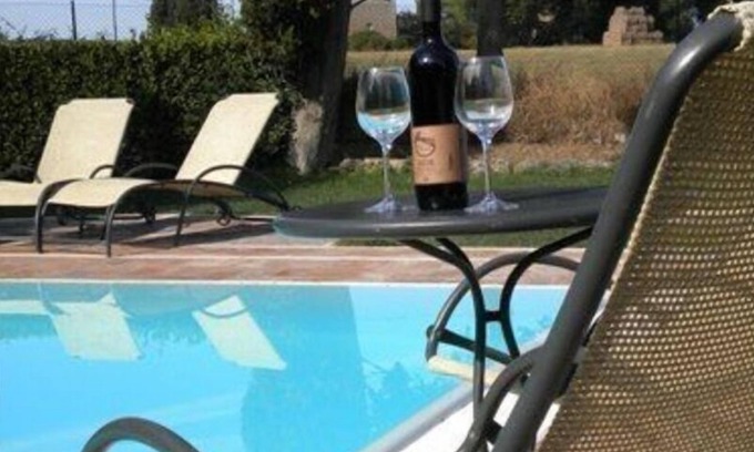 Colle di Val d'Elsa House | Nice apartment in villa for 2 people with pool, TV, patio and pets allowed