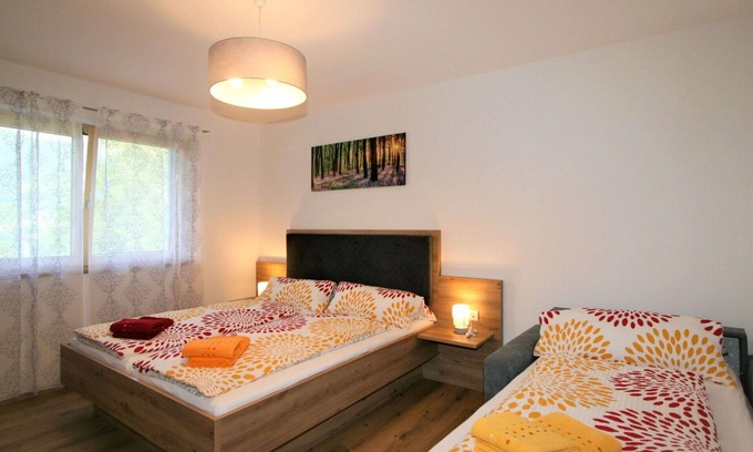 Holdernach Apartment | Nice apartment for 5 guests with WIFI, TV and terrace