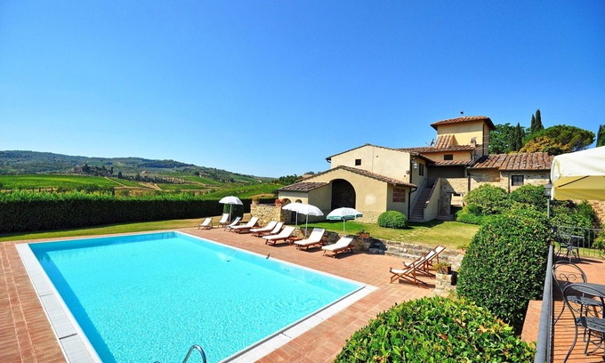 San Casciano in Val di Pesa Apartment | Nice apartment for 4 guests with WIFI, pool, A/C, TV and pets allowed, close to Greve In Chianti