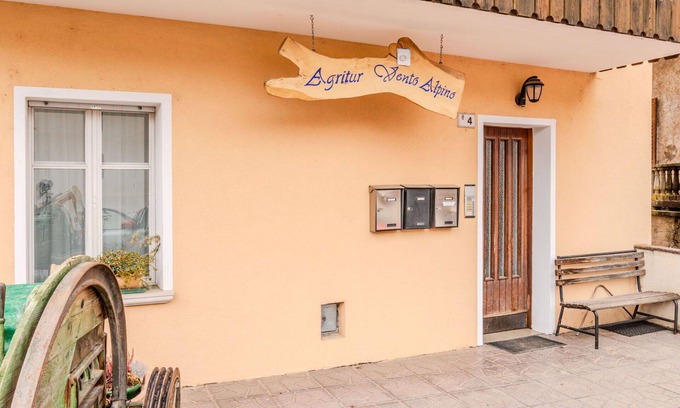 Taio Apartment | Nice apartment for 3 guests with WIFI, TV, patio and pets allowed