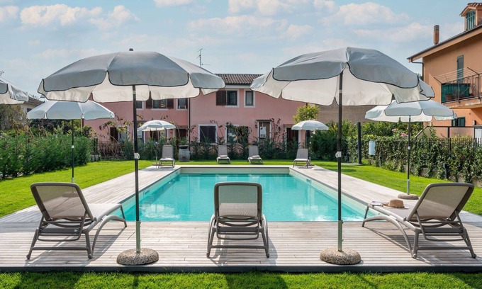 Caramagna Ligure Apartment | Nice apartment for 4 people with WIFI, pool, A/C, TV and terrace