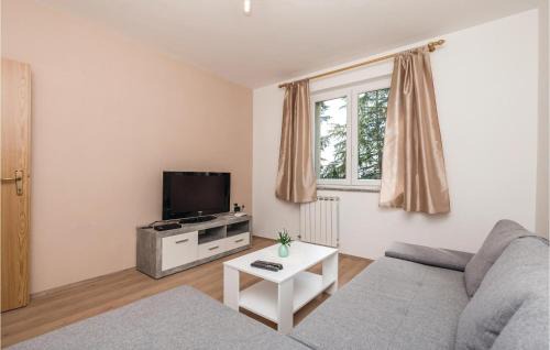 Lovran Apartment | Nice Apartment In Lovran