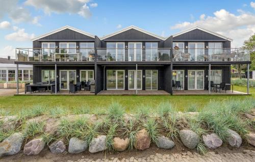 Store Kongsmark Apartment | Nice Apartment In Slagelse With Kitchen