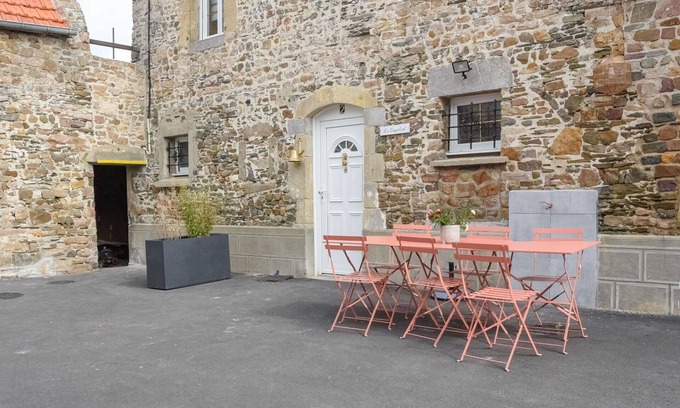 Pirou House | Nice apartment in villa for 4 guests with WIFI and pets allowed