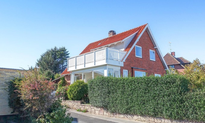 Tejn House | Nice home in Allinge with kitchen