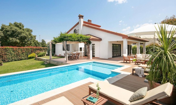 Antonci House | Nice home in Antonci with WiFi