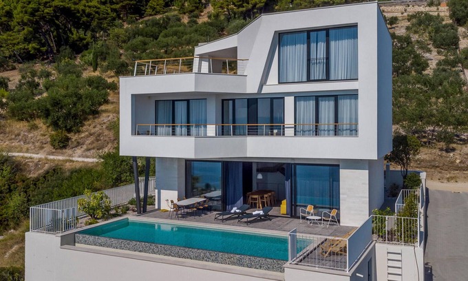 Brela House | Nice home in Brela with WiFi
