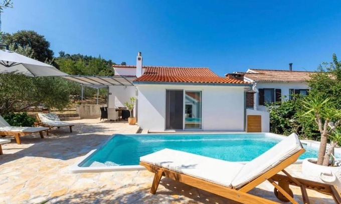 Dracevica House | Nice home in Dracevica with WiFi