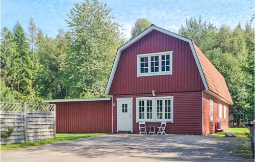 Hishult House | Nice Home In Hishult With Wifi