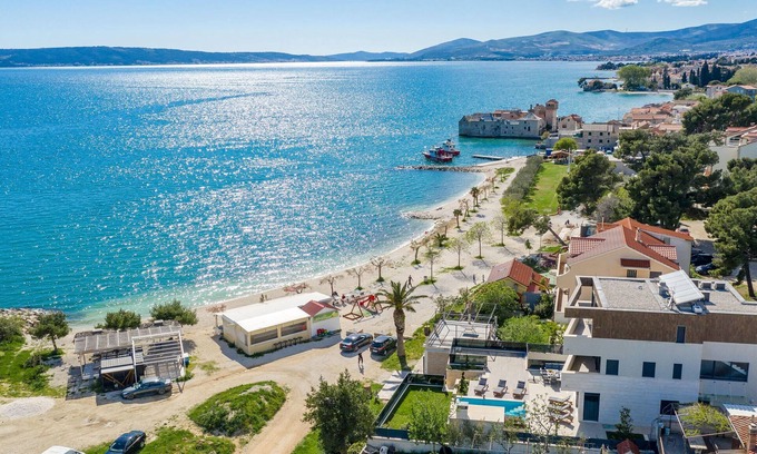 Kastel Gomilica House | Nice home in Kastel Gomilica with sauna