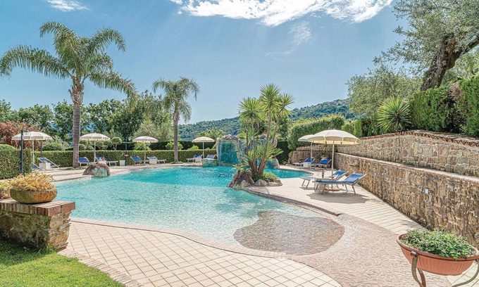 Laureana Cilento House | Nice home in Laurena Cilento