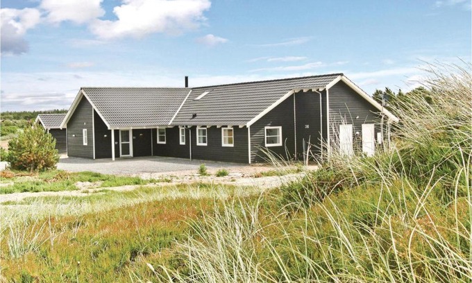 Vejers Strand House | Nice Home In Vejers Strand With Sauna