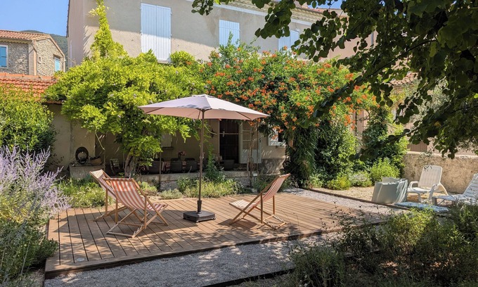 Nyons House | Nice old house with garden in the center of Nyons