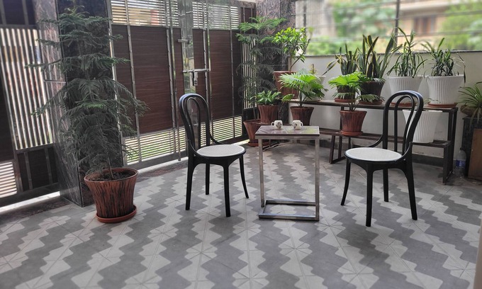 Civil Lines House | Nice place to spend time and soak in the local culture and cuisine