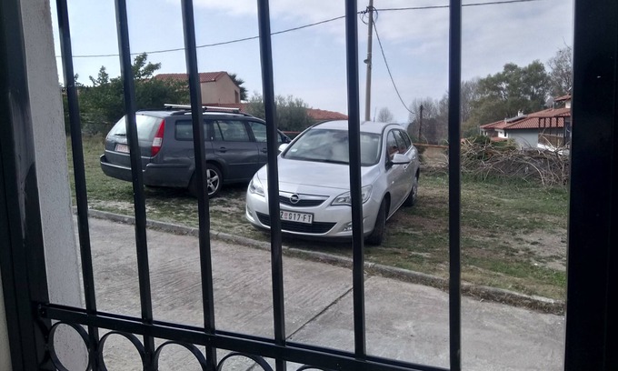 Ormilia Apartment | Nice studio with AC in charming Metamorfosi 5 minutes walk to the beach.