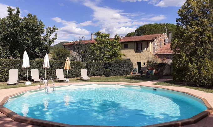 Castellina Marittima Apartment | Nice, typical Tuscan accommodations, with A/C,Wi-Fi,in a pretty farmhouse, l'Aia