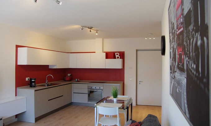 Riva del Garda Apartment | Nice vacation apartment in S. Alessandro-Riva del Garda.