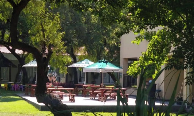 Broederstroom Hotel | Nikita Motel