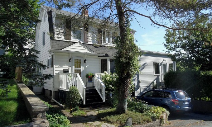 Halifax House | No longer available for rental