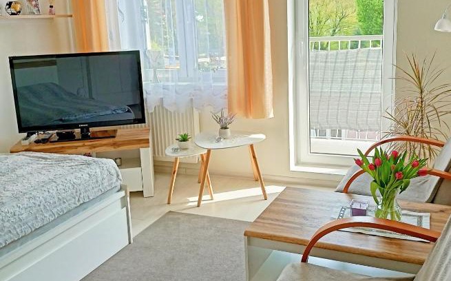 Lwowek Slaski Apartment | Noclegi, Słoneczne Mieszkanie we Lwówku Śląskim