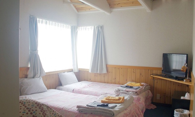 Shodoshima House | Nonsmoking Main building Westernstyle room wi/Azuki-gun Kagawa