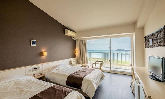 Tomigusuku Hotel | NonSmoking Ocean Twin VS | Standard Plan Breakf/Tomigusuku Okinawa