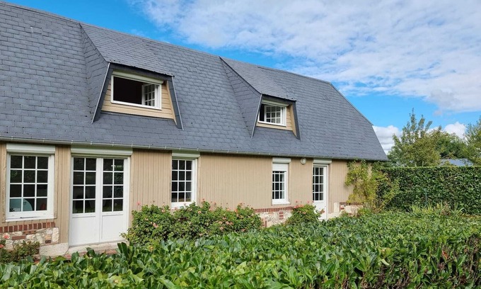 Saint-Thurien House | Norman house 25 minutes from Honfleur, ideal for families!