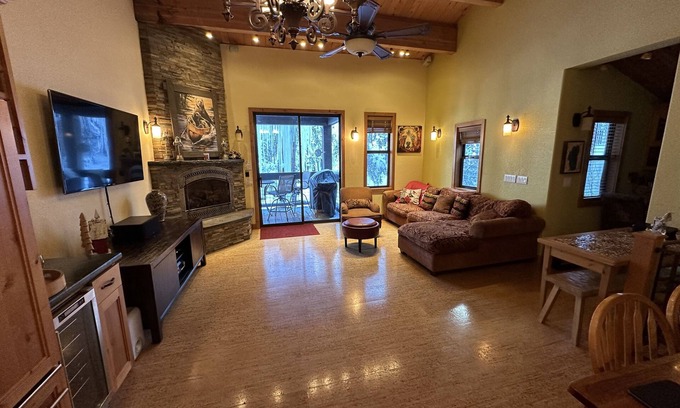 Truckee Condo | NorthStar Condo in Aspen Grove 2BR/2.5Bath w/Rec. Ctr. Passes