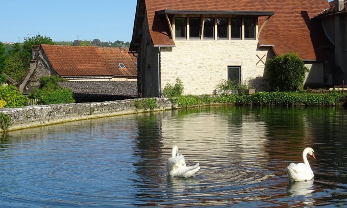 Salles-Courbaties House | Notre Moulin Vous Ouvre ses Portes Dans une Atmosphère Authentique