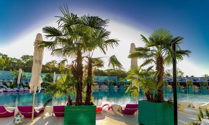 Mosneni Apartment | Novum by the sea